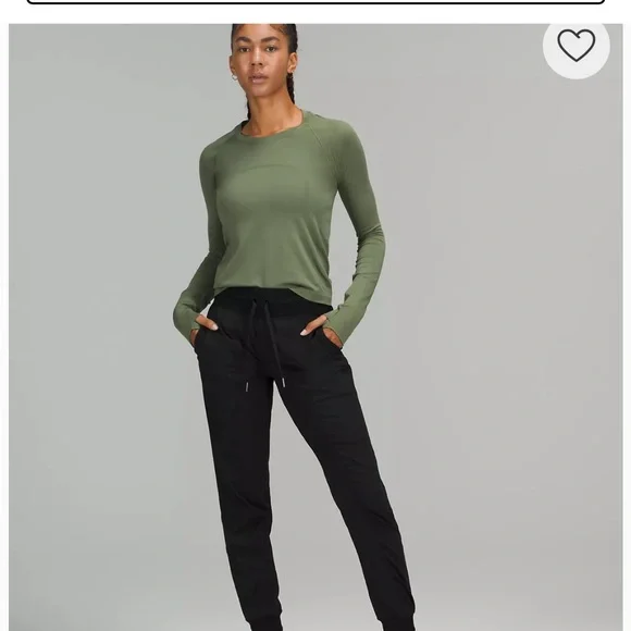 LULULEMON- Dance Studio Mid-Rise Jogger
(Full Length) - Picture 3 of 8